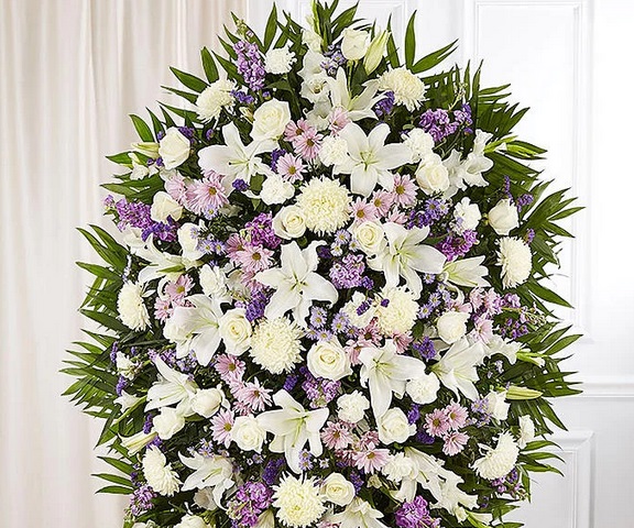 تاج گل ترحیم و تسلیت نمادی از احترام و یادبود 1