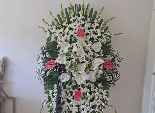 چه گلی برای مراسم ختم مسجد مناسب می باشد؟ 1