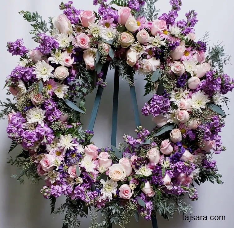 تأثیر رنگ و نوع گلها در زیبایی تاج گل 2