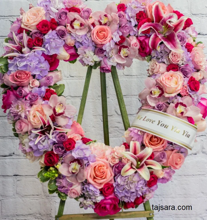 تأثیر رنگ و نوع گلها در زیبایی تاج گل